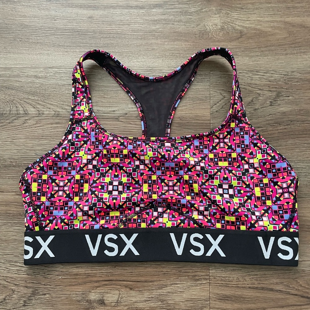 Victoria Secret Sport Bra. Size XL. Never used.